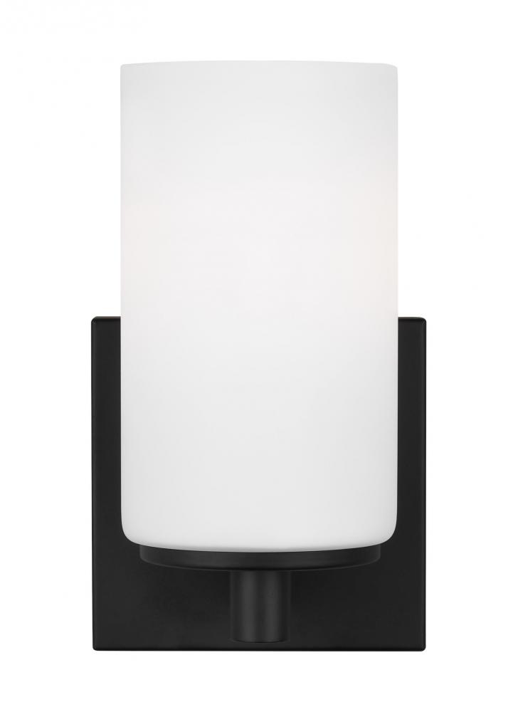 Hettinger One Light Wall / Bath Sconce