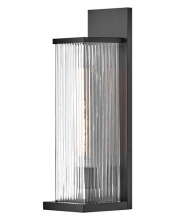 Hinkley Canada 10604BK - Medium Wall Mount Lantern