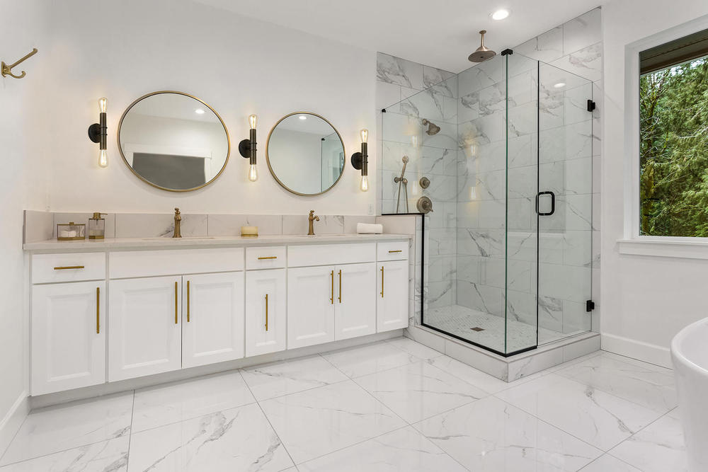 2L Vanity Light / Murale de salle de bain 2L